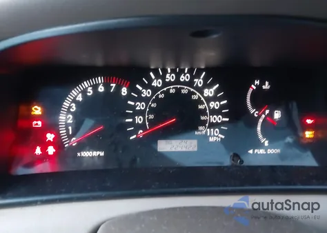 2005 Toyota Corolla Le z USA, uszkodzony, nr VIN 1NXBR32E65Z507683